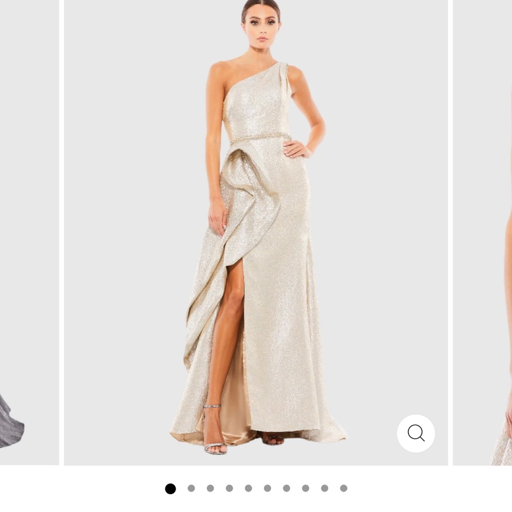 Elegant One-Shoulder Gold Gown